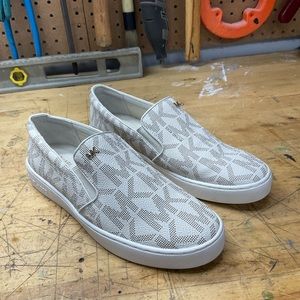 Michael Kors “Authentic” slip on sneakers